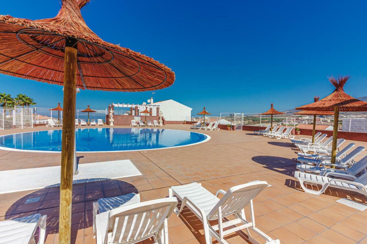 Apartment With Ocean View In Costa Adeje Bagian luar foto