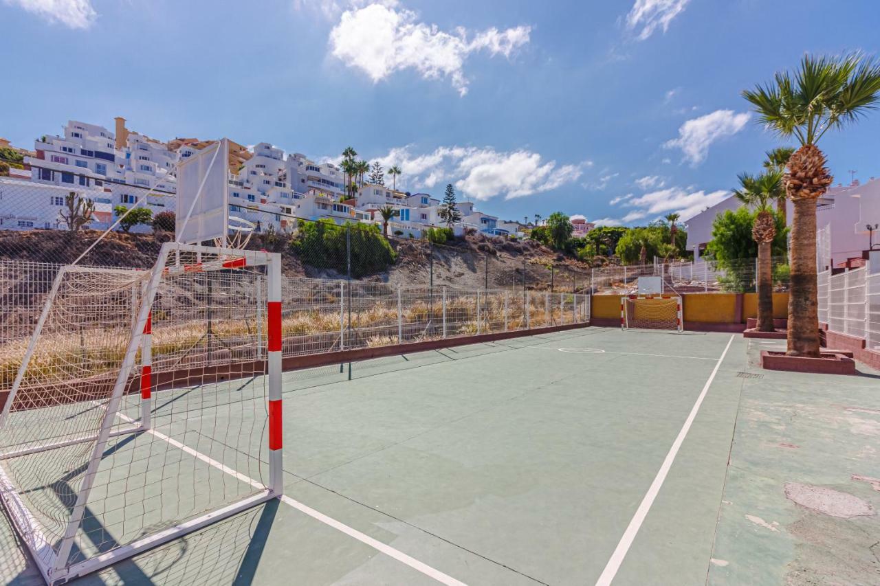 Apartment With Ocean View In Costa Adeje Bagian luar foto